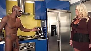 Alura Jenson - Mommy Me And A Gangster KDEXxXPornLuv