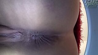 Up Close Pussy - Toilet Cam